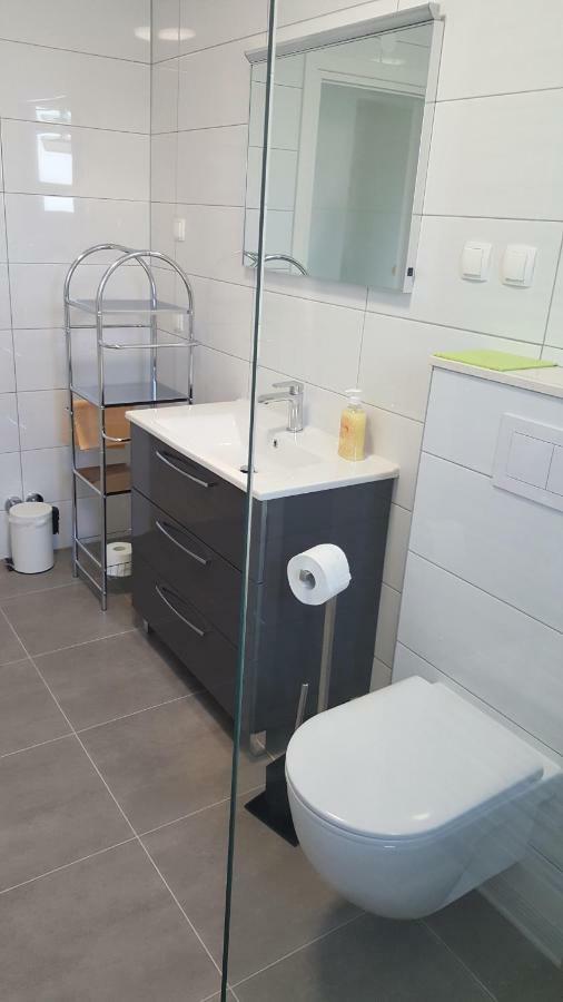 Apartmani Krajinovic Крк Экстерьер фото