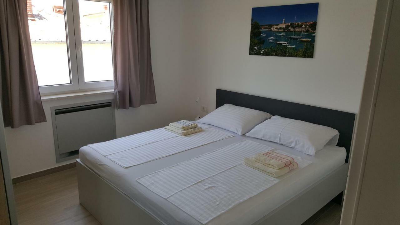 Apartmani Krajinovic Крк Экстерьер фото